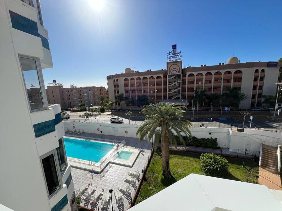 Chic & Stylish Near Yumbo Apartment Playa del Ingles  Exterior photo